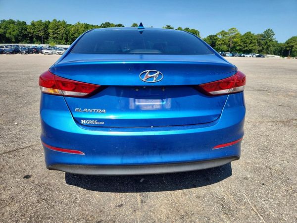 2017 HYUNDAI ELANTRA