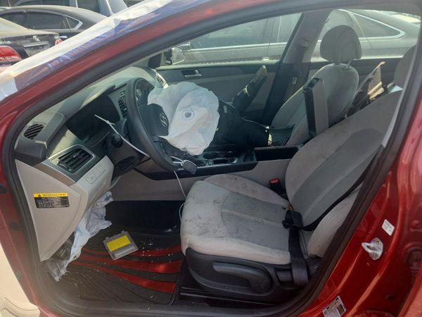 2017 HYUNDAI SONATA — DENT