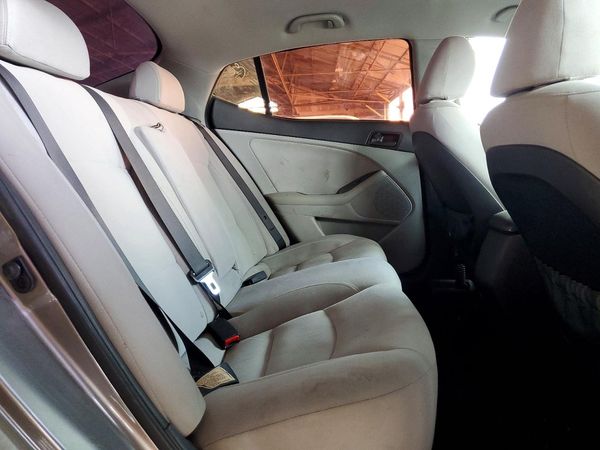 2014 KIA OPTIMA 2.4 LX STD/Conv
