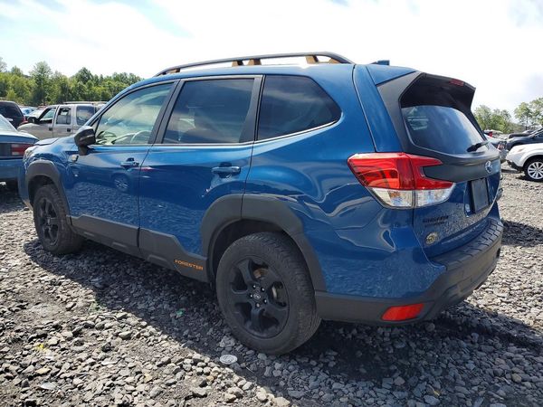 2023 SUBARU FORESTER