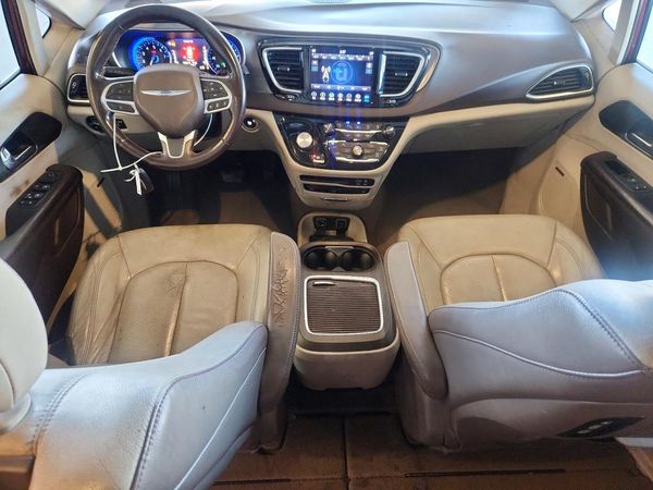 2019 CHRYSLER PACIFICA