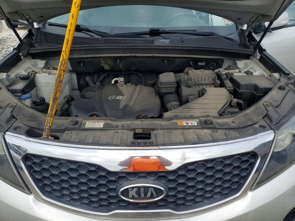 2013 KIA SORENTO
