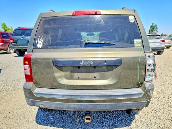 2016 JEEP PATRIOT SPORT FWD