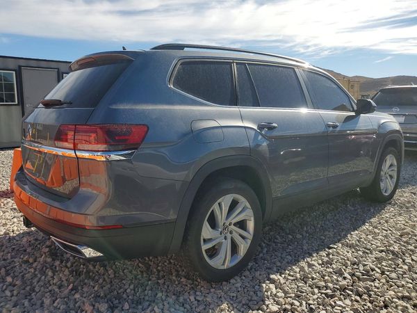 2022 VOLKSWAGEN ATLAS SE w/ Tech