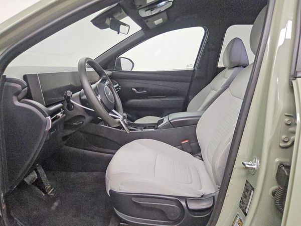 2025 HYUNDAI SANTA CRUZ SE