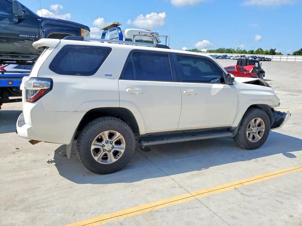 2019 TOYOTA 4RUNNER