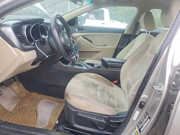 2014 KIA OPTIMA 2.4 LX STD/Conv
