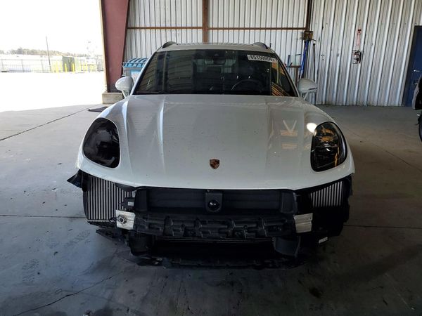 2023 PORSCHE MACAN S