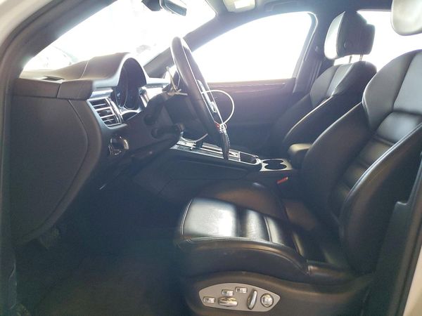 2023 PORSCHE MACAN S