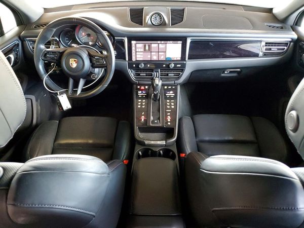 2023 PORSCHE MACAN S