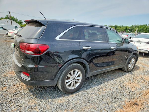 2019 KIA SORENTO L, LX, S