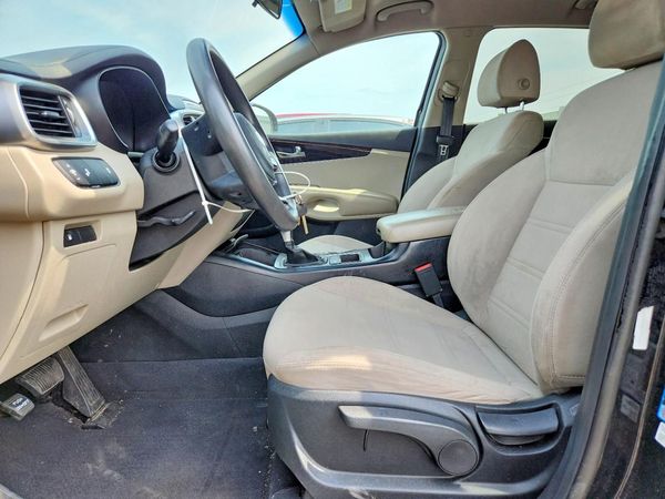 2019 KIA SORENTO L, LX, S