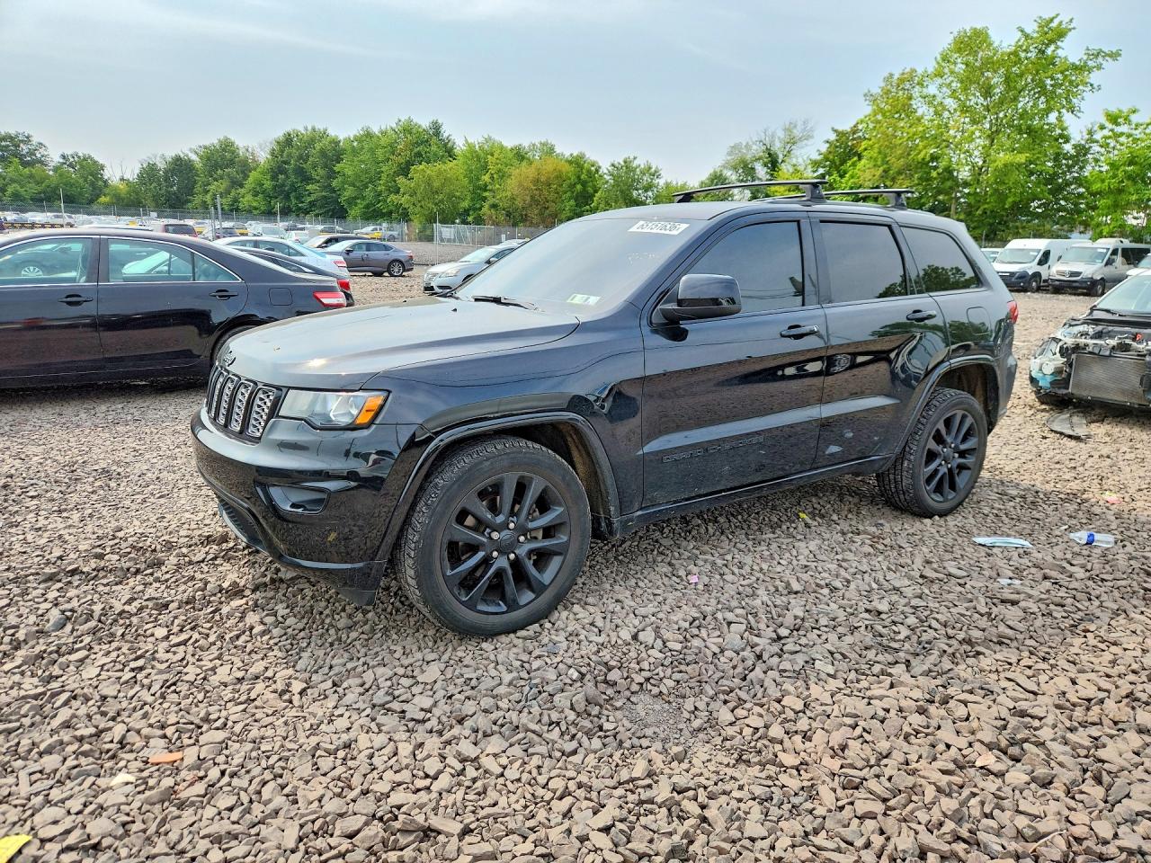 2018 JEEP GRAND CHEROKEE LAREDO 4X4