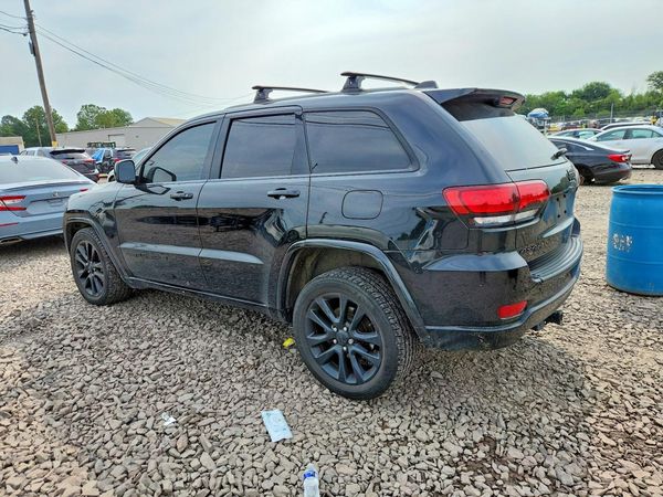 2018 JEEP GRAND CHEROKEE LAREDO 4X4