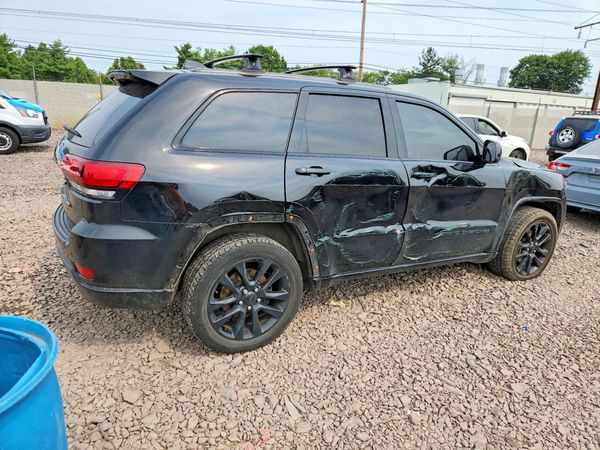 2018 JEEP GRAND CHEROKEE LAREDO 4X4