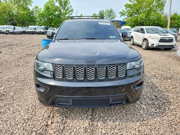 2018 JEEP GRAND CHEROKEE LAREDO 4X4