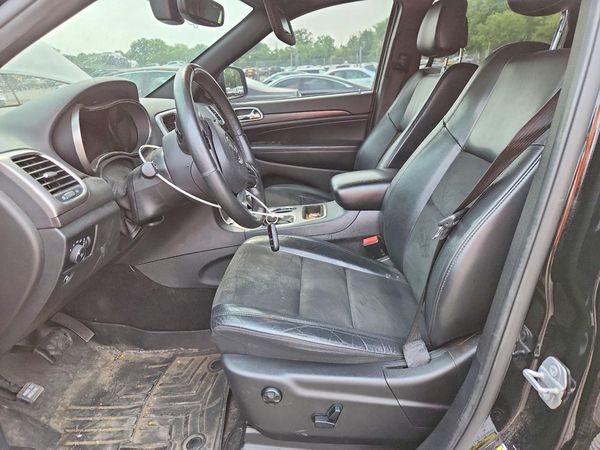 2018 JEEP GRAND CHEROKEE LAREDO 4X4