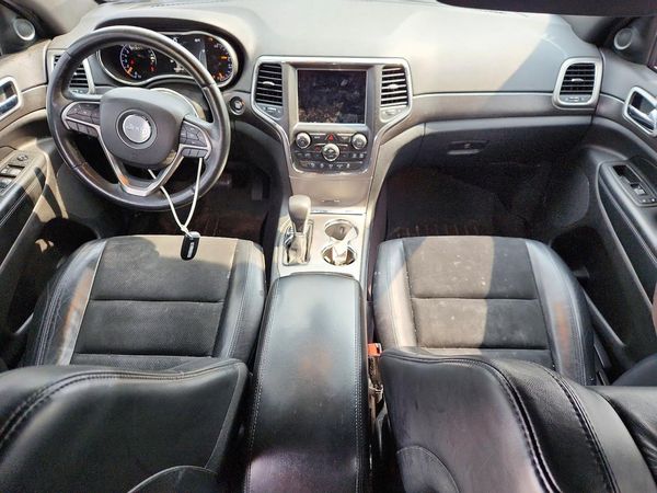 2018 JEEP GRAND CHEROKEE LAREDO 4X4