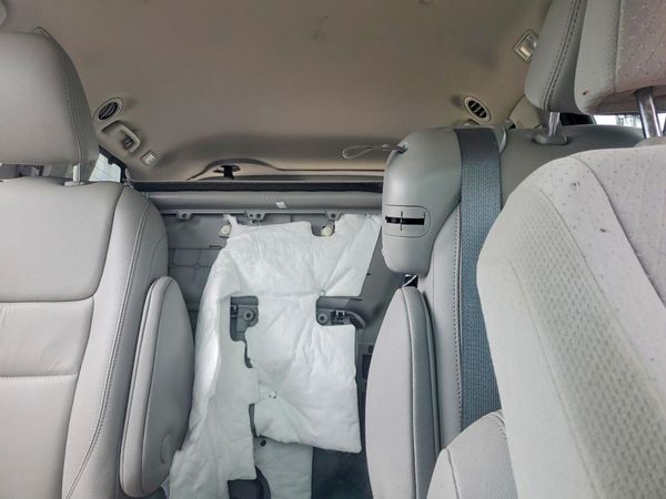 2020 TOYOTA SIENNA E grade