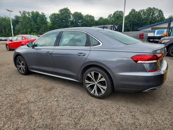 2021 VOLKSWAGEN PASSAT SE