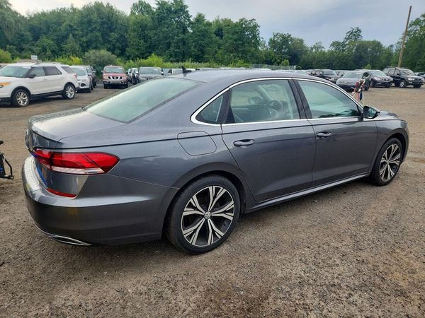 2021 VOLKSWAGEN PASSAT SE