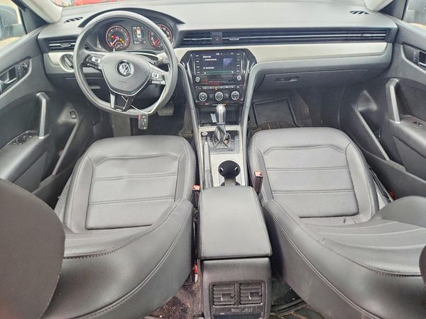 2021 VOLKSWAGEN PASSAT SE