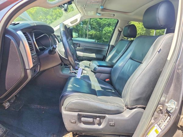 2018 TOYOTA SEQUOIA SR5/TRD Sport