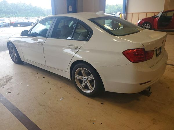 2014 BMW 320