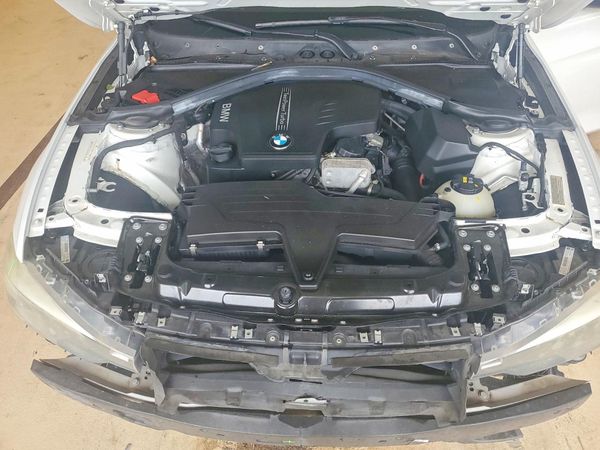 2014 BMW 320