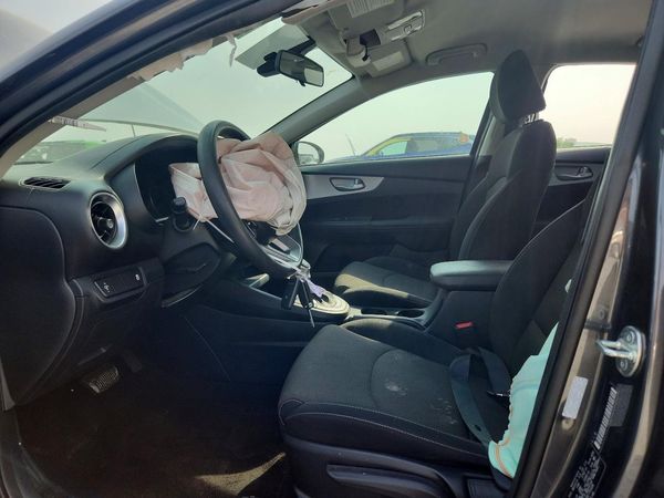 2024 KIA FORTE LX, LXS — DENT