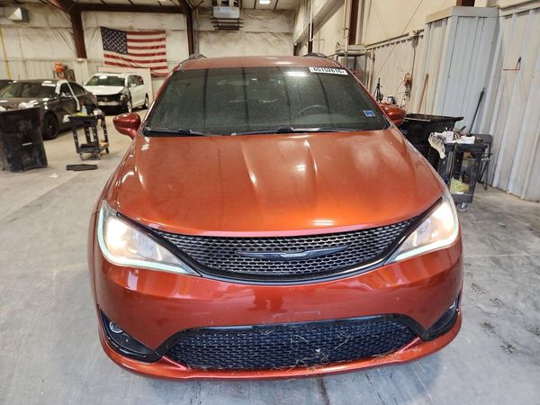 2018 CHRYSLER PACIFICA