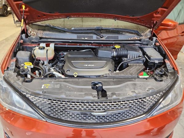 2018 CHRYSLER PACIFICA