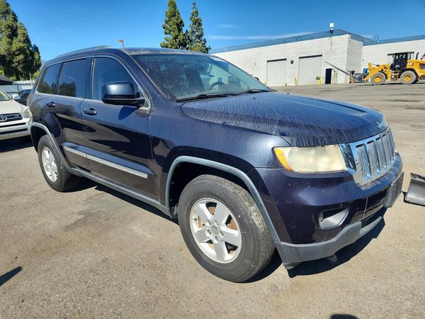 2013 JEEP CHEROKEE Laredo