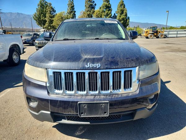 2013 JEEP CHEROKEE Laredo