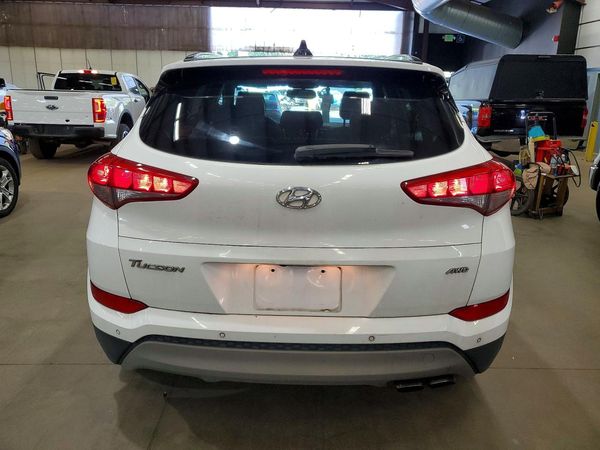 2018 HYUNDAI TUCSON