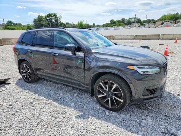 2023 VOLVO XC90 Ultimate Dark