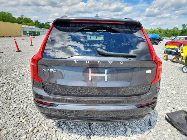 2023 VOLVO XC90 Ultimate Dark
