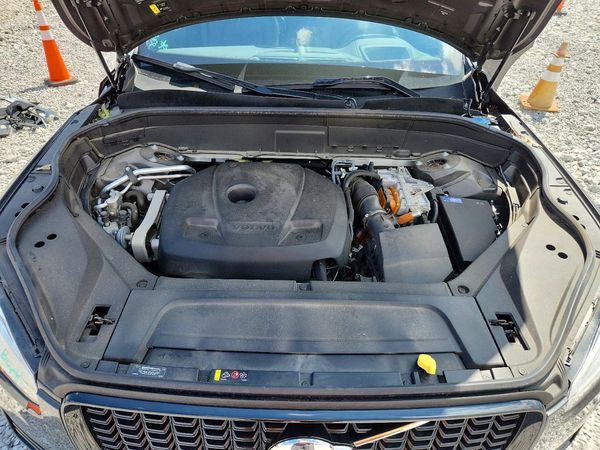 2023 VOLVO XC90 Ultimate Dark