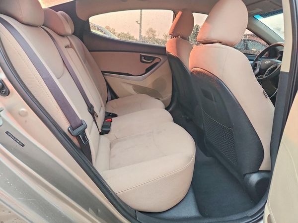 2015 HYUNDAI ELANTRA