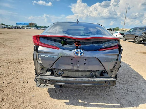 2017 TOYOTA PRIUS Three/Four/Four Adv