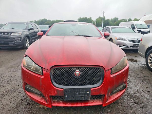 2015 JAGUAR XF Sport & Portfolio — DIRF
