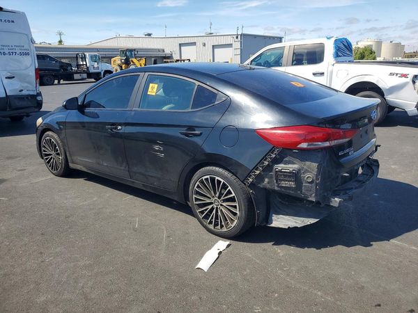 2017 HYUNDAI ELANTRA SE Base