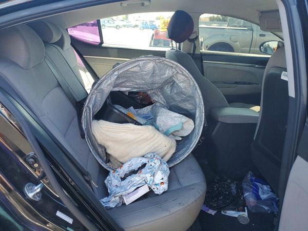 2017 HYUNDAI ELANTRA SE Base