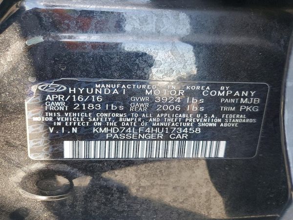 2017 HYUNDAI ELANTRA SE Base