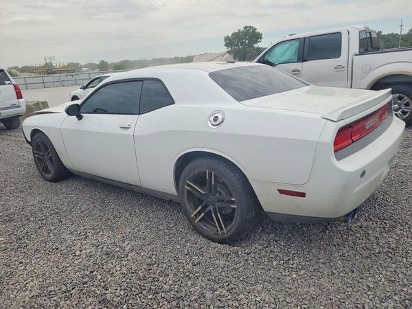 2013 DODGE CHALLENGER Base