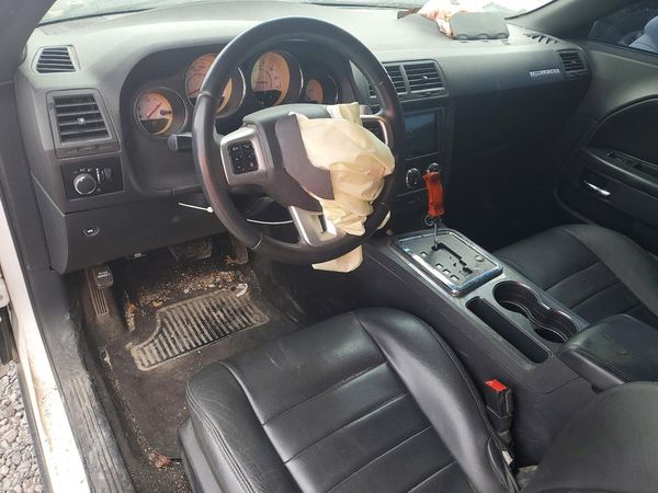 2013 DODGE CHALLENGER Base