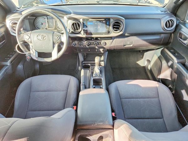 2017 TOYOTA TACOMA