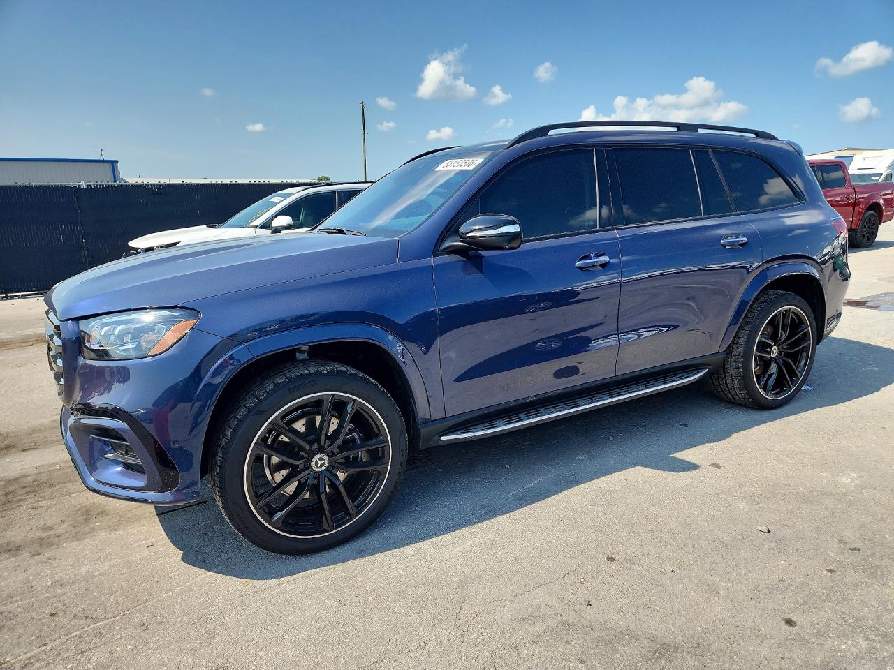 2024 MERCEDES-BENZ GLS