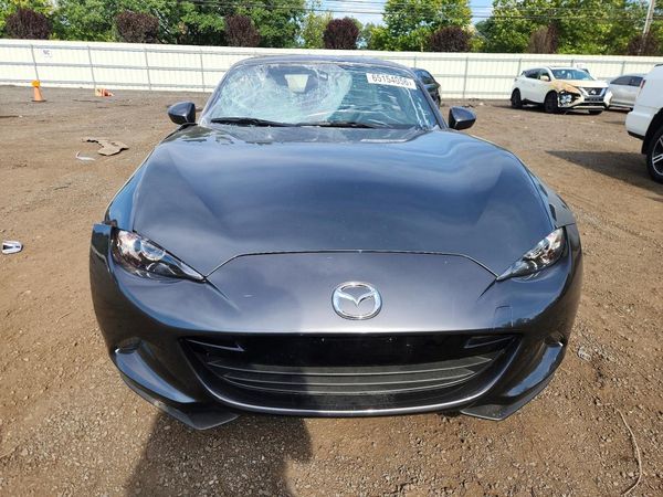 2021 MAZDA MX-5 MIATA Grand Touring