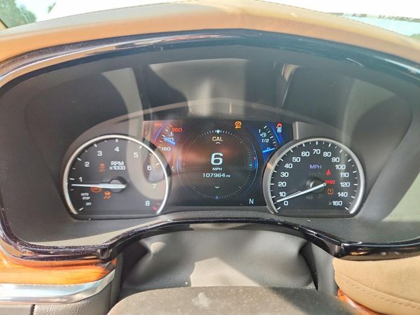 2017 CADILLAC XT5 Platinum